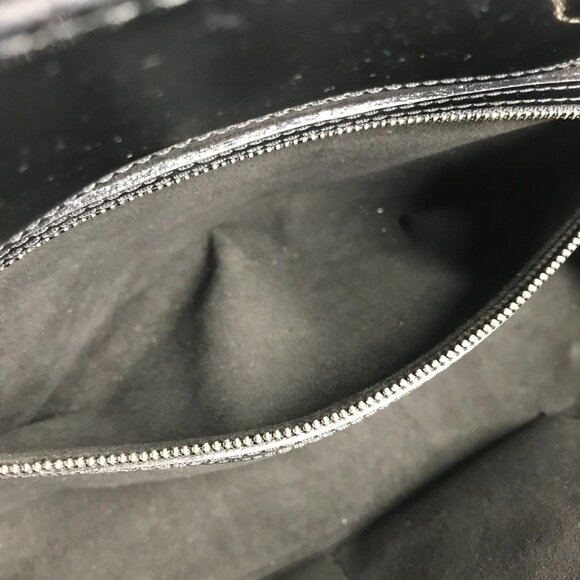 LOUIS VUITTON Black Leather Bag - Picture 15 of 16